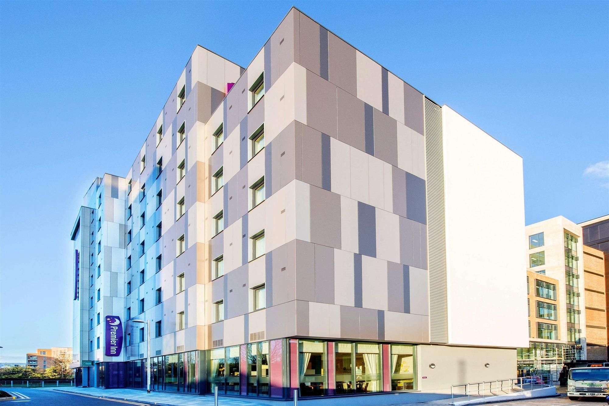Premier Inn Maidenhead Town Centre Екстериор снимка