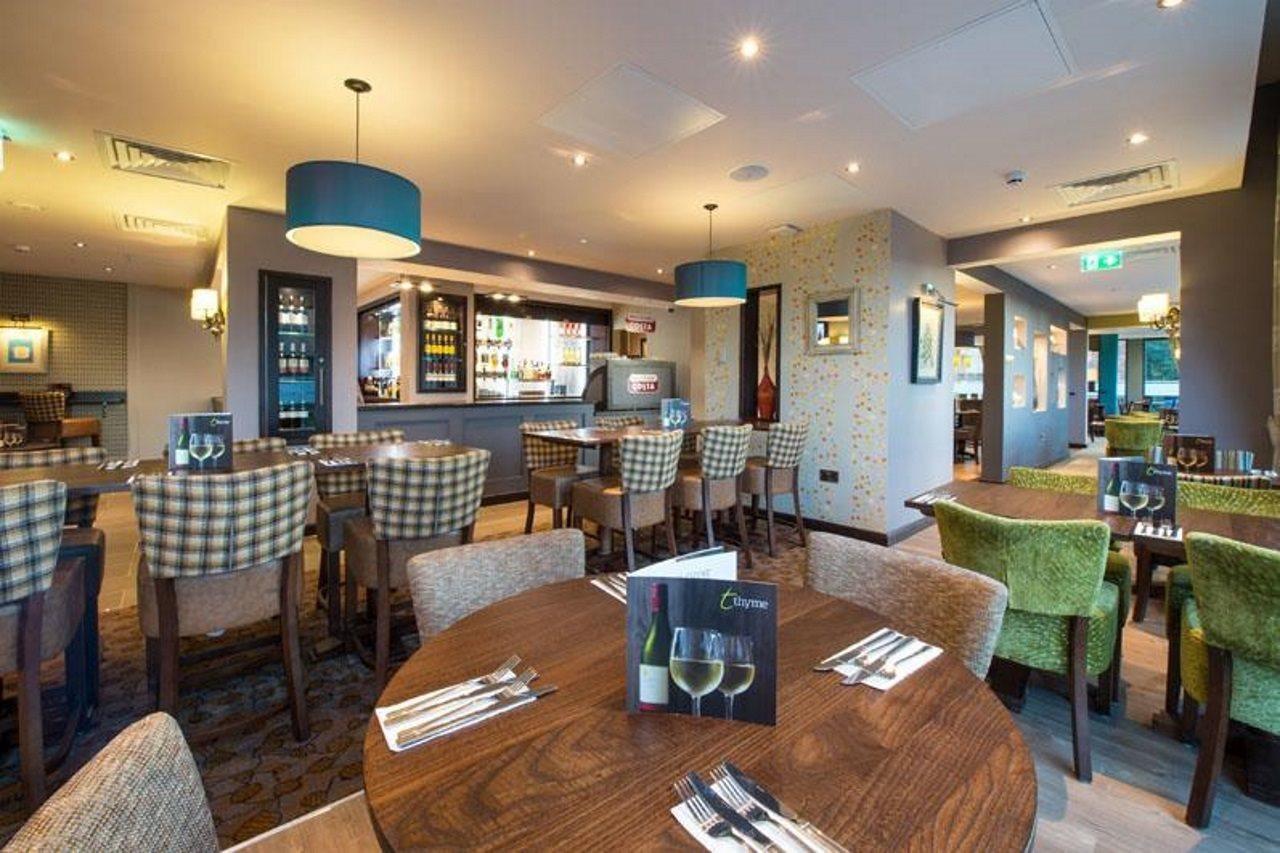 Premier Inn Maidenhead Town Centre Екстериор снимка